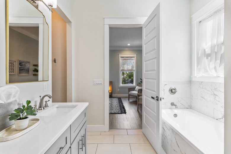 Entertainer's Dream House with a Resort Pool - Santa Rosa Beach, Florida