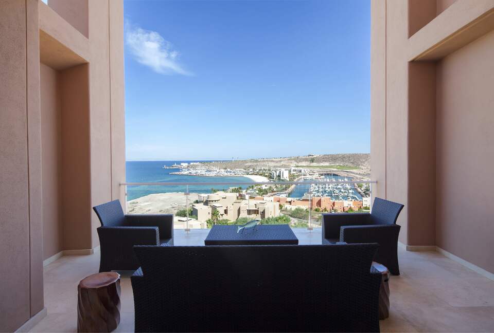 Vista Mar: 3 Bedroom Penthouse - La Paz, Mexico