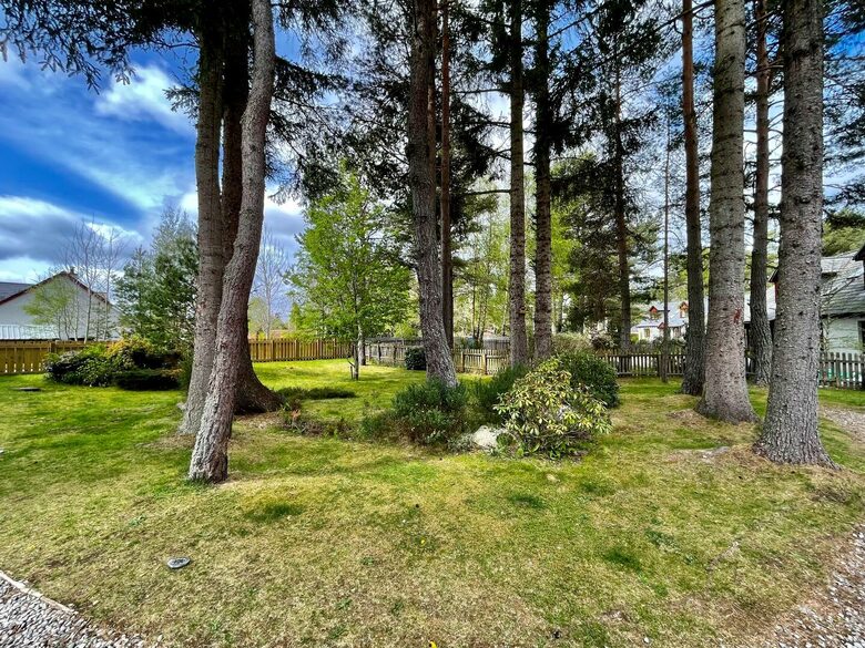 Lag na Coille - Nethy Bridge, United Kingdom