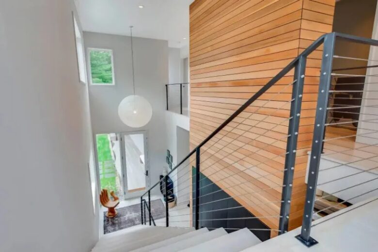 5 Quadrant Hill Road - East Hampton, New York