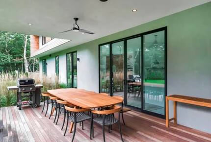 5 Quadrant Hill Road - East Hampton, New York