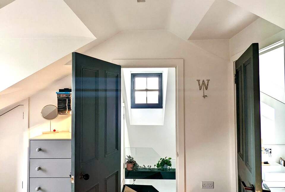 Clapham Common Stylish Condo - London, United Kingdom