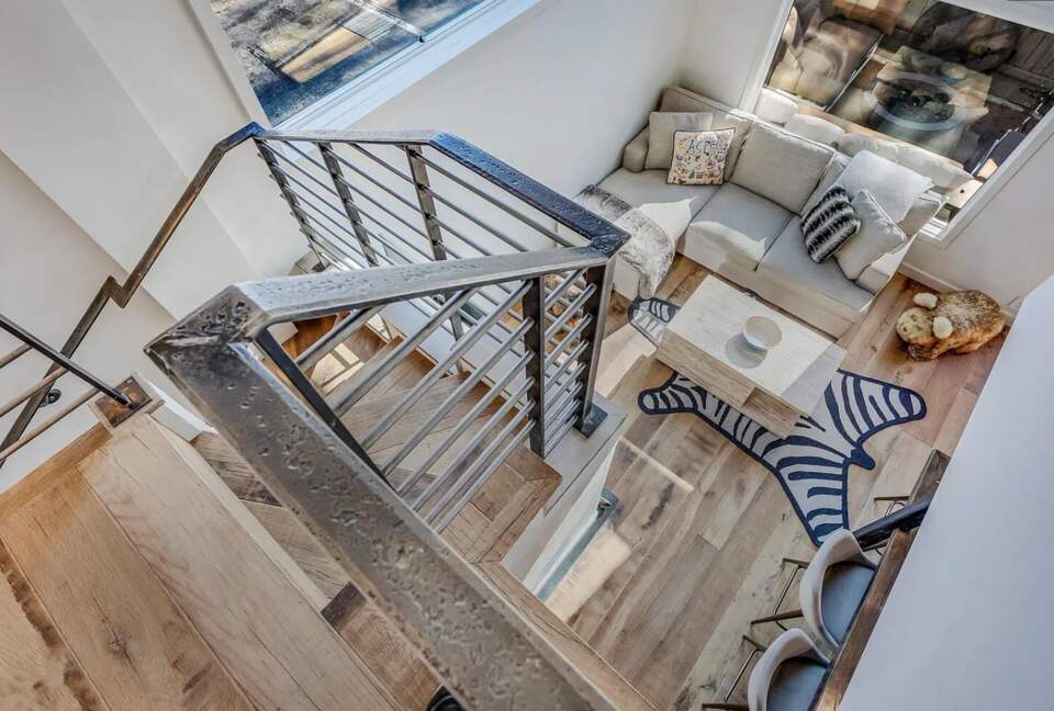 Aspen Village Modern Condo - Aspen, Colorado