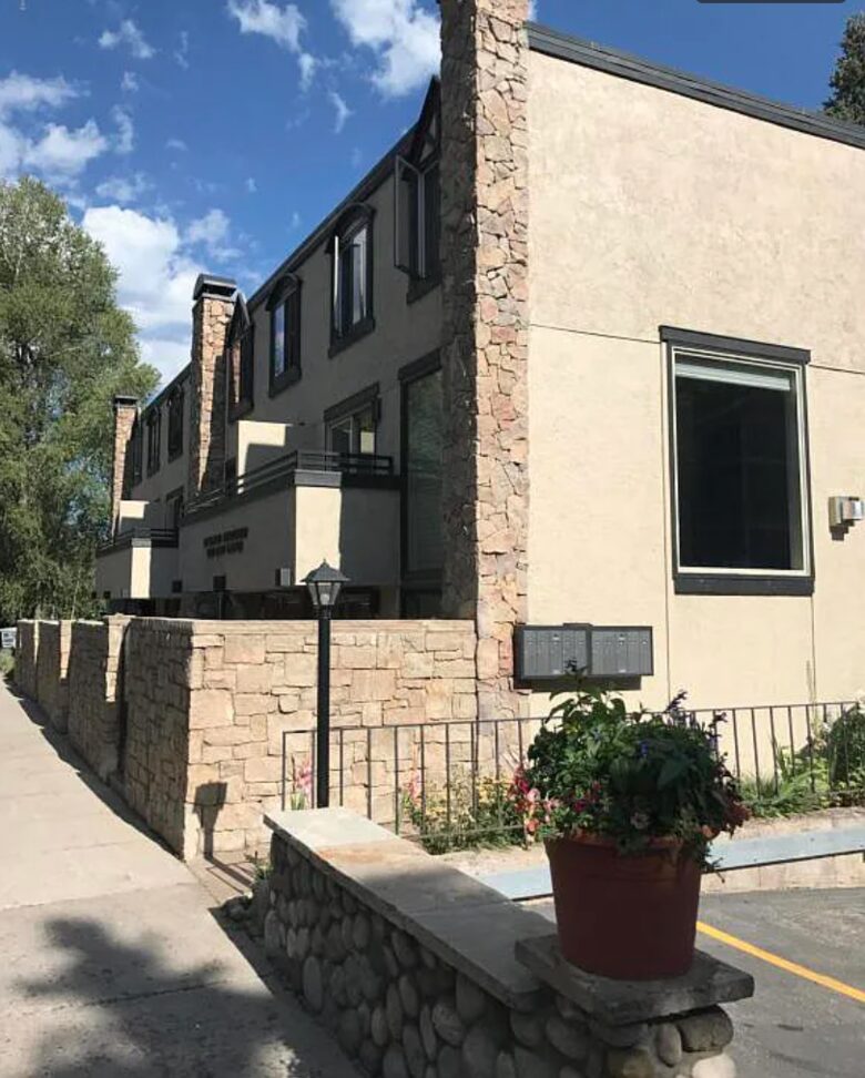 Aspen Village Modern Condo - Aspen, Colorado