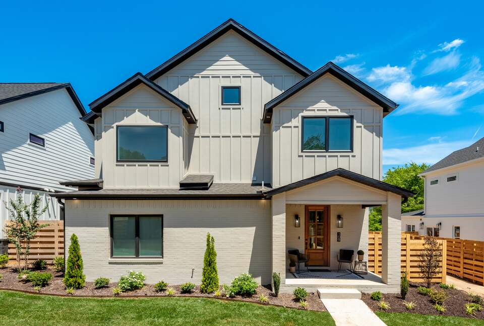 Chic Modern Bentonville Getaway - Bentonville, Arkansas