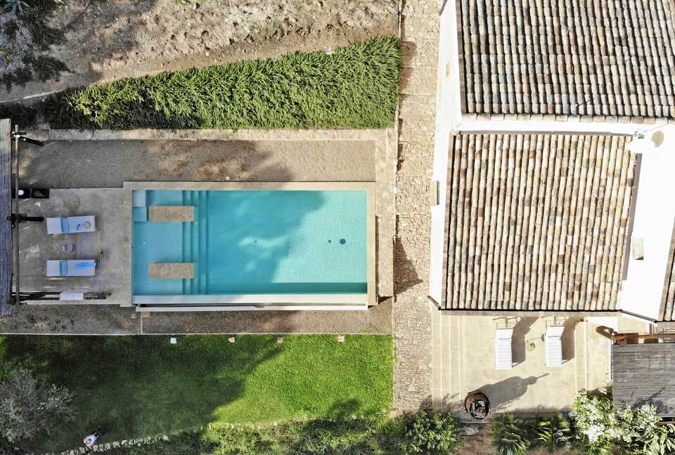 Villa Palmento, Sicily. Restored winery with 24 acres and heated pool - Caltagirone, Italy