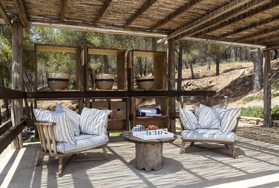 Villa Palmento, Sicily. Restored winery with 24 acres and heated pool - Caltagirone, Italy