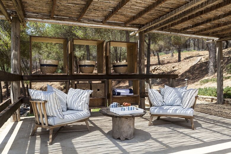 Villa Palmento, Sicily. Restored winery with 24 acres and heated pool - Caltagirone, Italy