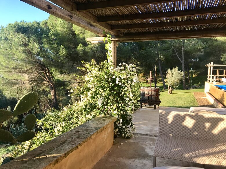 Villa Palmento, Sicily. Restored winery with 24 acres and heated pool - Caltagirone, Italy