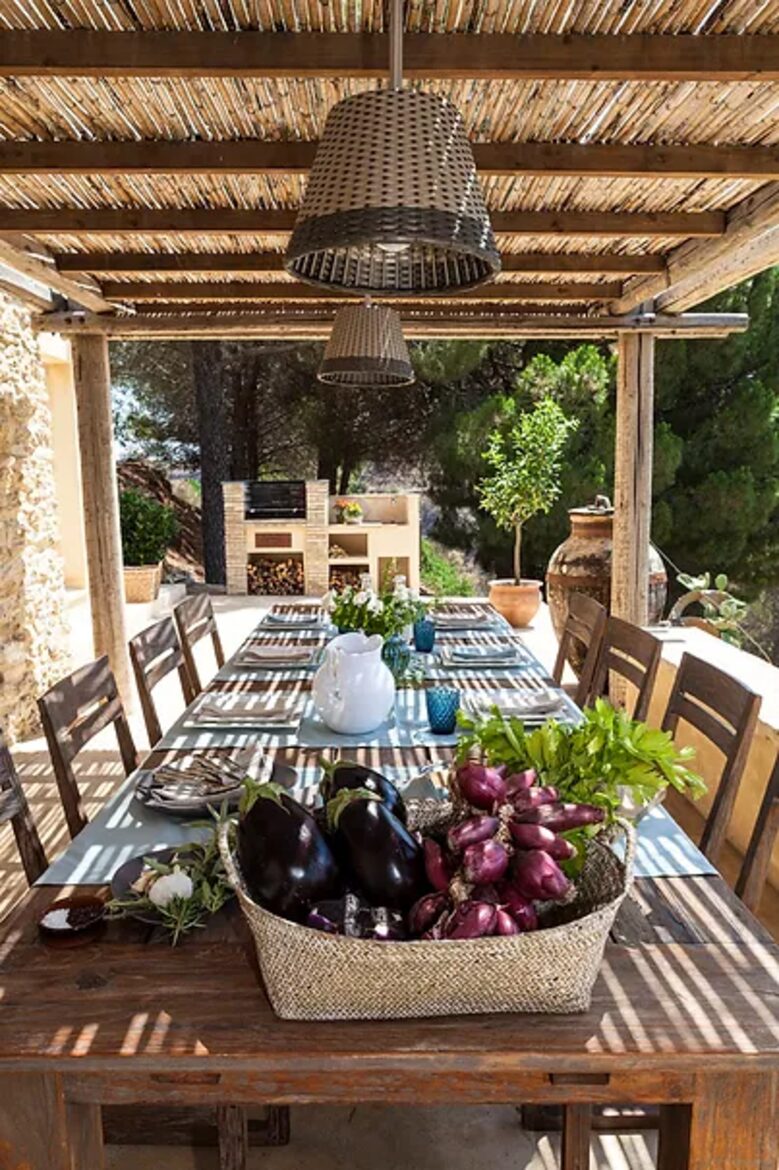 Villa Palmento, Sicily. Restored winery with 24 acres and heated pool - Caltagirone, Italy