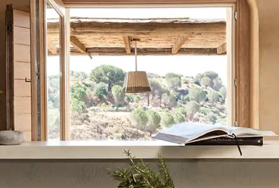 Villa Palmento, Sicily. Restored winery with 24 acres and heated pool - Caltagirone, Italy