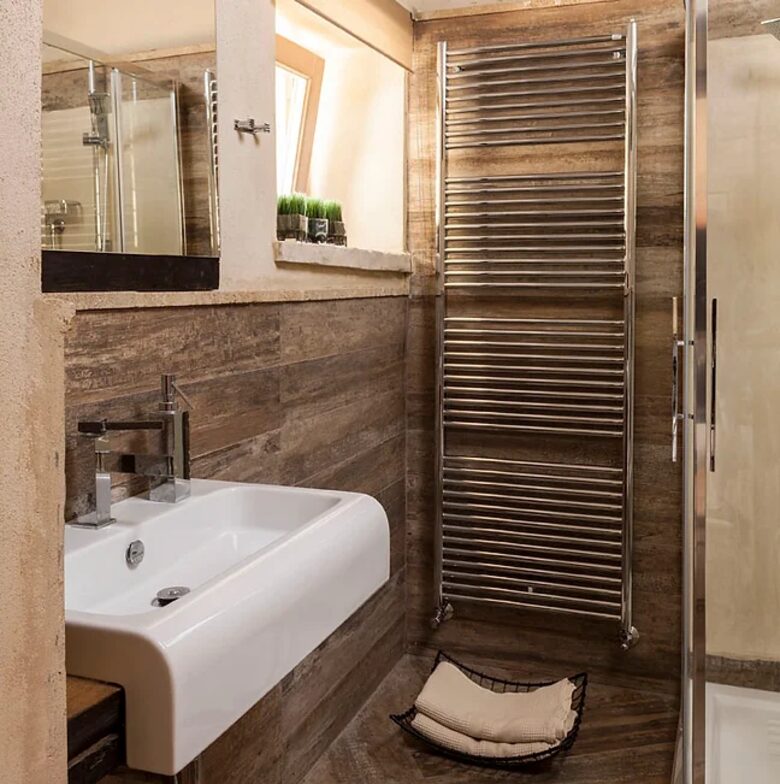 Villa Palmento, Sicily. Restored winery with 24 acres and heated pool - Caltagirone, Italy