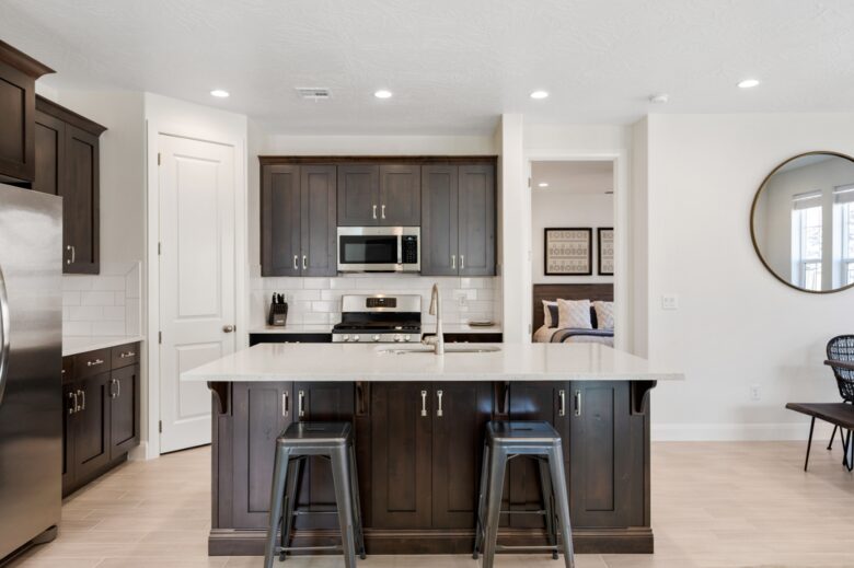 Fun Desert Getaway with Scooters and Pickleball - Washington, Utah