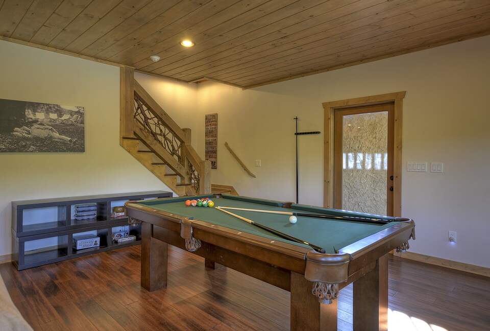 Luxury Mountain Cabin on Toccoa River and 4 Private Acres! - Blue Ridge, Georgia