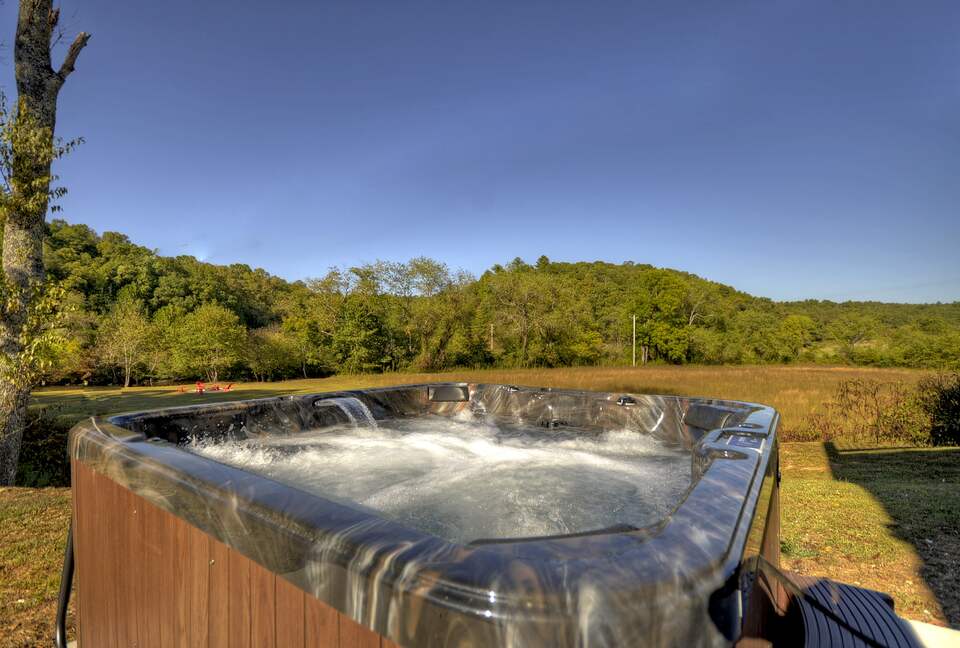 Luxury Mountain Cabin on Toccoa River and 4 Private Acres! - Blue Ridge, Georgia