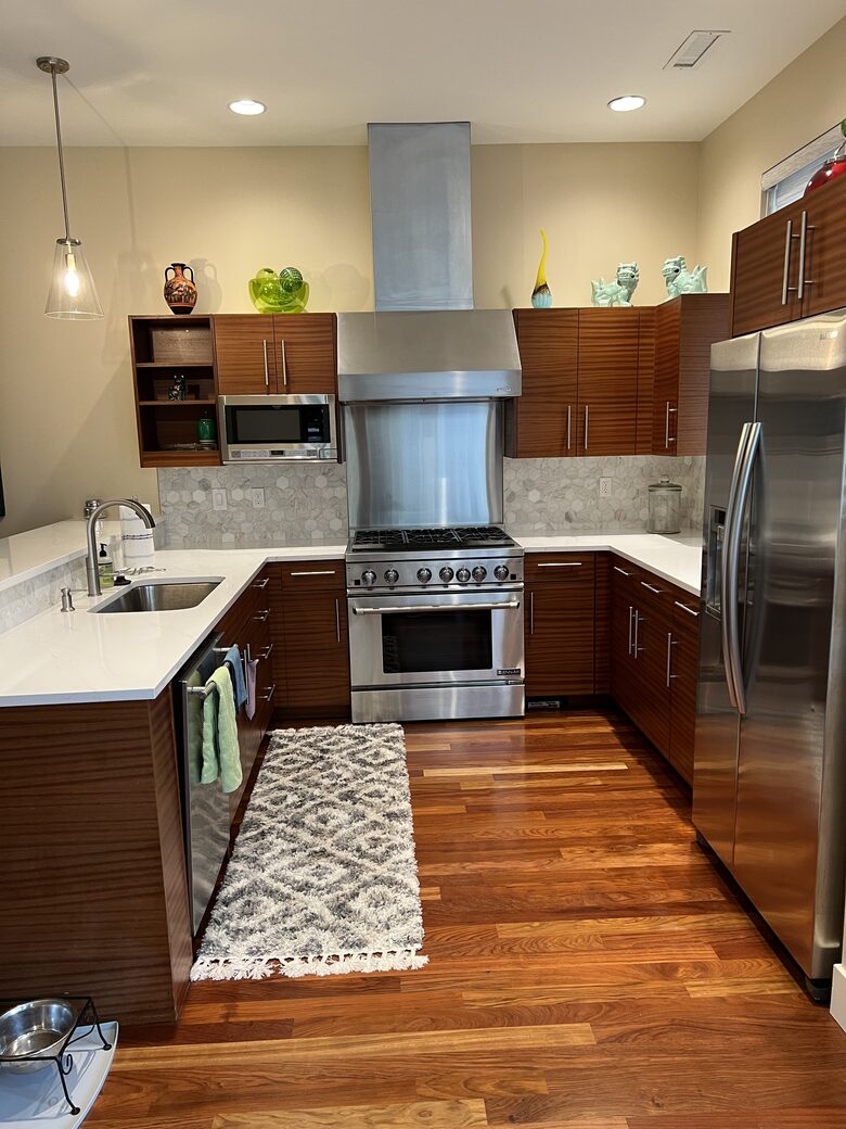 Willamette Riverfront Condo - Portland, Oregon