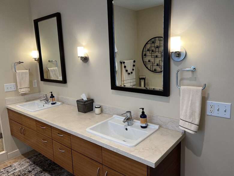 Willamette Riverfront Condo - Portland, Oregon