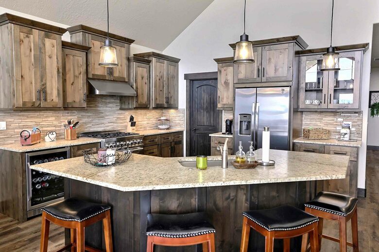 Mountain Road Retreat - Donnelly, Idaho