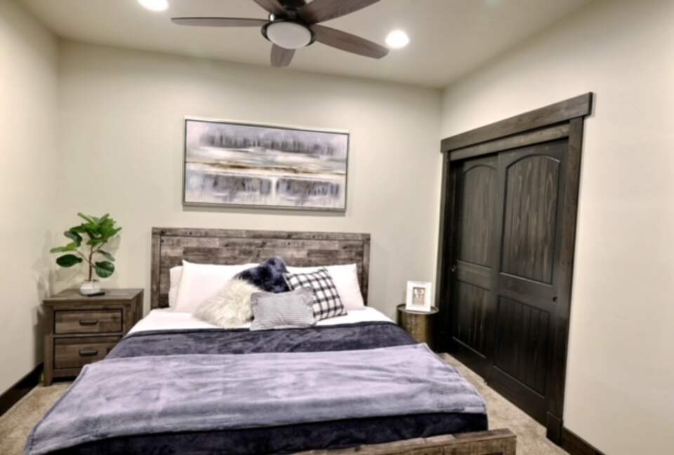 Mountain Road Retreat - Donnelly, Idaho