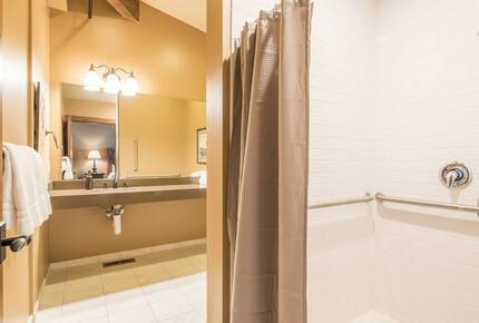 Stunning Sun Valley Luxury Home - Sun Valley, Idaho