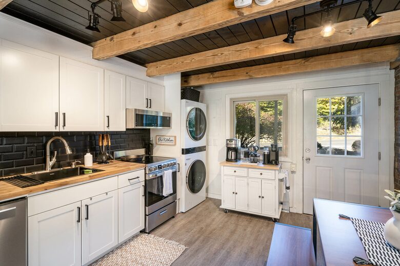 Beech Mountain Retreat | Walk to Beech Mountain Slopes - Beech Mountain, North Carolina