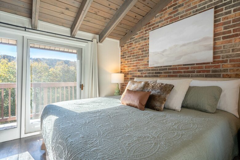 Beech Mountain Retreat | Walk to Beech Mountain Slopes - Beech Mountain, North Carolina