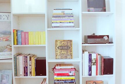 Passy Trocadero Townhome: Private Entrance - Paris, France