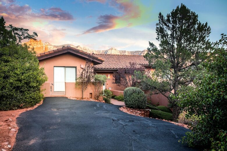 Desert Getaway Panoramic Red Rock Views - Sedona, Arizona