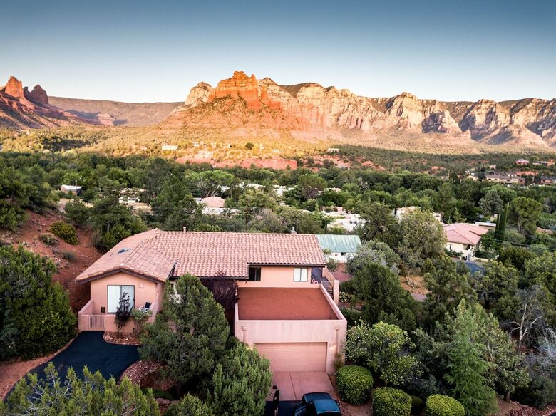 Desert Getaway Panoramic Red Rock Views - Sedona, Arizona