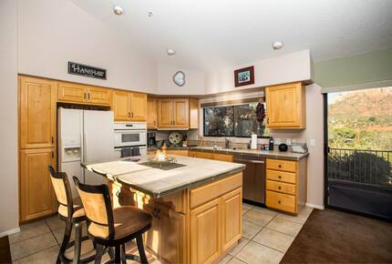 Desert Getaway Panoramic Red Rock Views - Sedona, Arizona