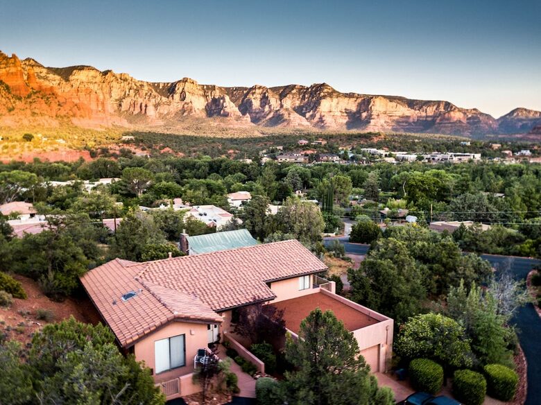 Desert Getaway Panoramic Red Rock Views - Sedona, Arizona