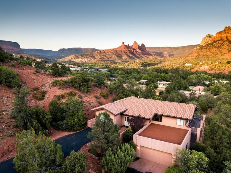 Desert Getaway Panoramic Red Rock Views - Sedona, Arizona