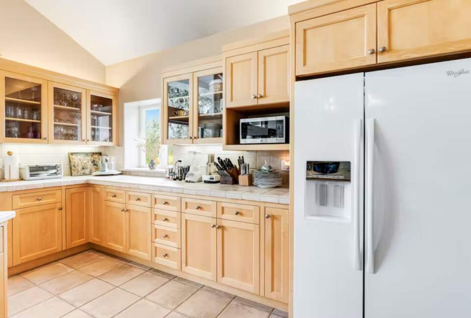 Wine Country Vineyard Estate - Kenwood, California