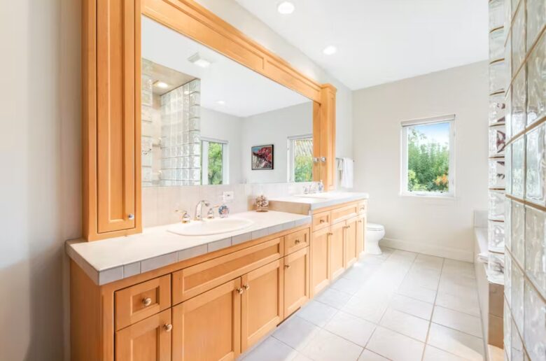 Wine Country Vineyard Estate - Kenwood, California