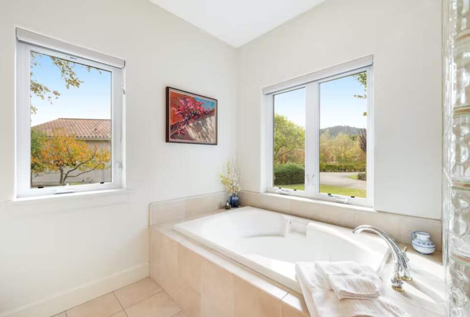 Wine Country Vineyard Estate - Kenwood, California