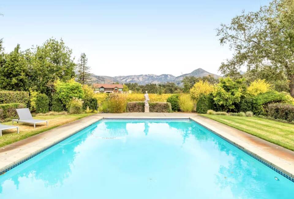 Wine Country Vineyard Estate - Kenwood, California