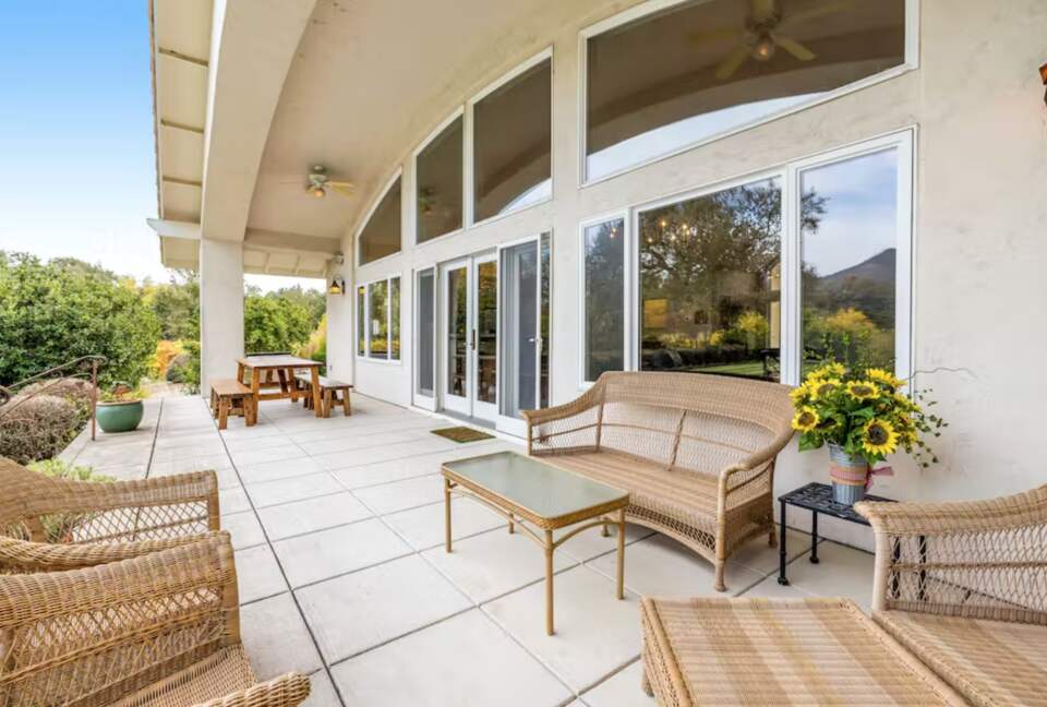 Wine Country Vineyard Estate - Kenwood, California