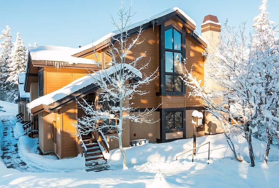 Deer Valley Luxury | Ski-In/ Ski-Out Chalet with Mountain Views - Park City, Utah