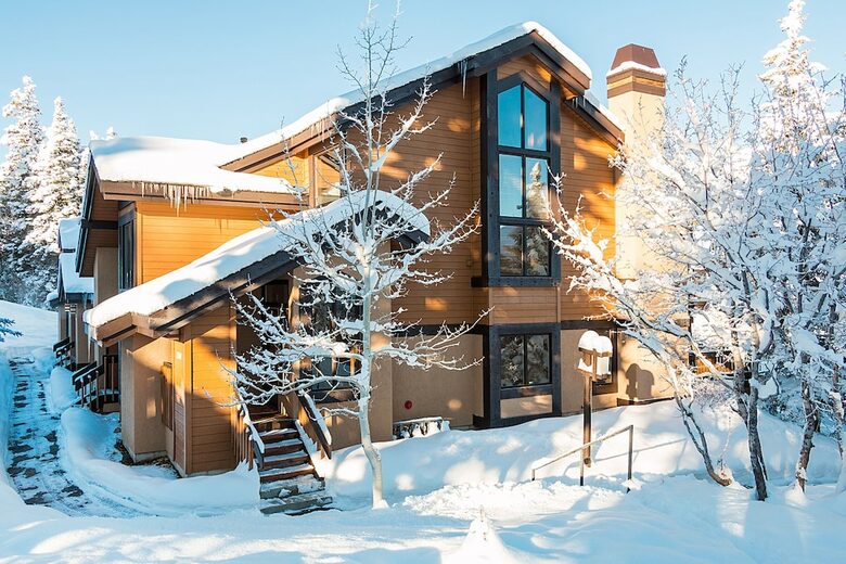 Deer Valley Luxury | Ski-In/ Ski-Out Chalet with Mountain Views - Park City, Utah