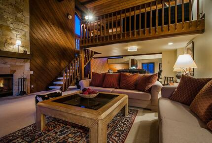 Deer Valley Luxury | Ski-In/ Ski-Out Chalet with Mountain Views - Park City, Utah