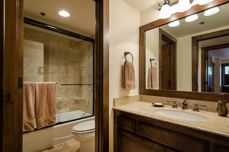 Deer Valley Luxury | Ski-In/ Ski-Out Chalet with Mountain Views - Park City, Utah