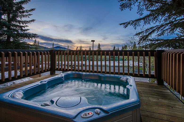 Deer Valley Luxury | Ski-In/ Ski-Out Chalet with Mountain Views - Park City, Utah