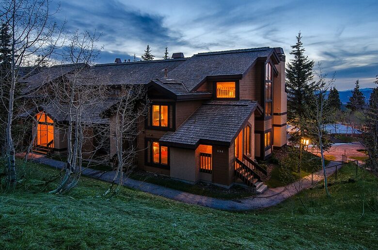 Deer Valley Luxury | Ski-In/ Ski-Out Chalet with Mountain Views - Park City, Utah