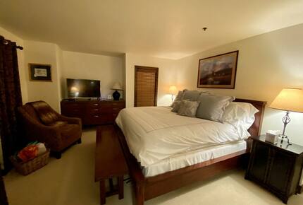 Deer Valley Luxury | Ski-In/ Ski-Out Chalet with Mountain Views - Park City, Utah