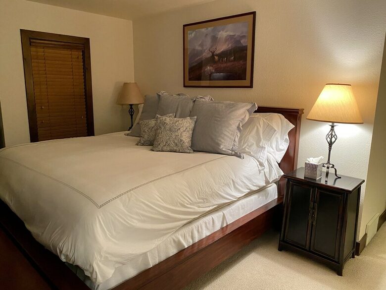 Deer Valley Luxury | Ski-In/ Ski-Out Chalet with Mountain Views - Park City, Utah