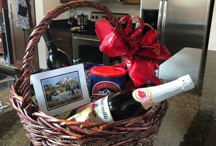 Deer Valley Luxury | Ski-In/ Ski-Out Chalet with Mountain Views - Park City, Utah