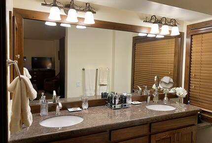 Deer Valley Luxury | Ski-In/ Ski-Out Chalet with Mountain Views - Park City, Utah