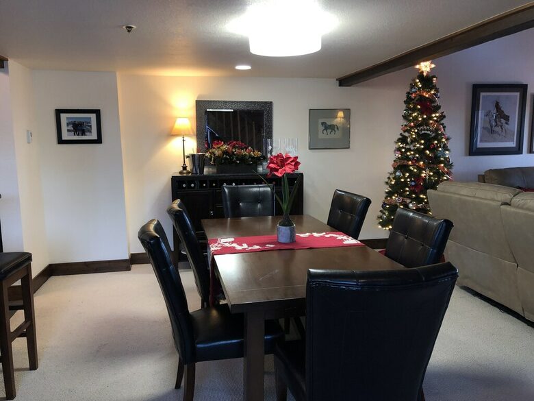 Deer Valley Luxury | Ski-In/ Ski-Out Chalet with Mountain Views - Park City, Utah