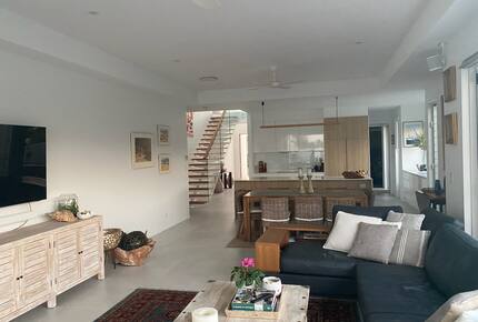 Yaroomba Beach Pavilion - Yaroomba, Australia