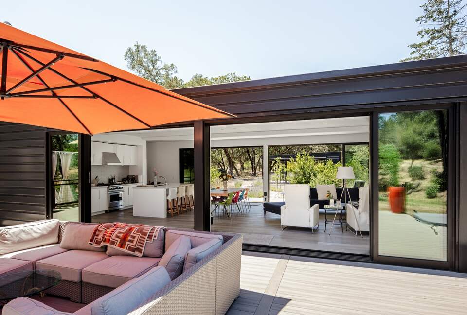 Sonoma Valley Modern Retreat - Kenwood, California